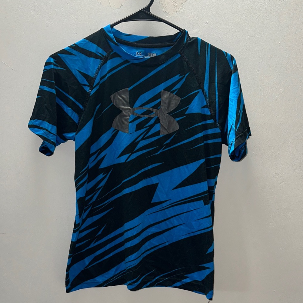 Under Armour kids Blue and Black Graphic Tee